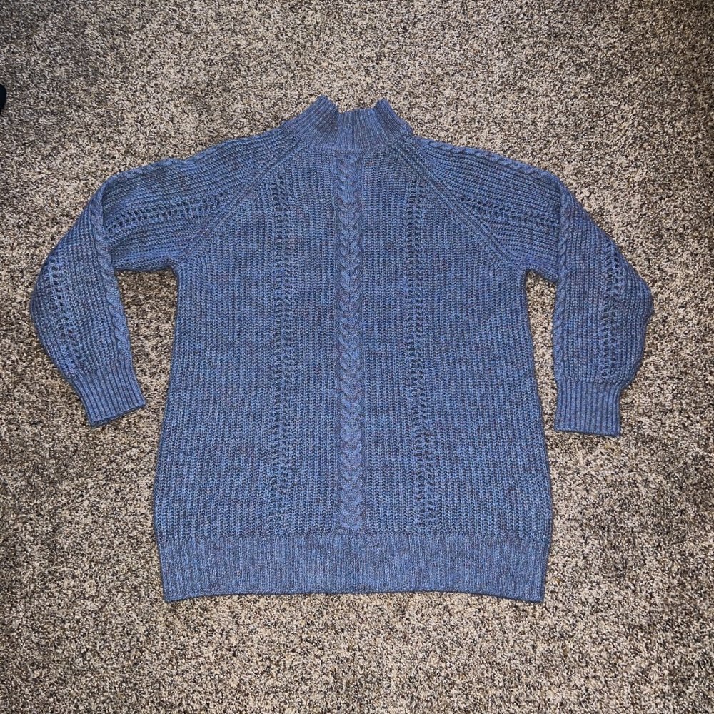 LC Lauren Conrad Sweater